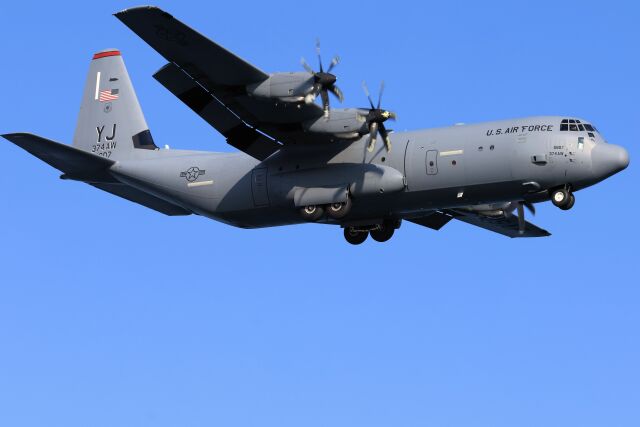 ロッキード・マーティン C-130 ハーキュリーズ 航空機 徹底ガイド