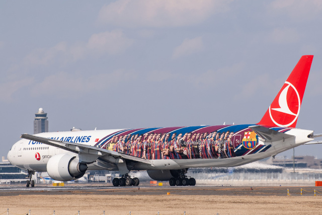 Turkish Airlines B777-300ER TK52 Istanbul to Narita - ターキッシュ