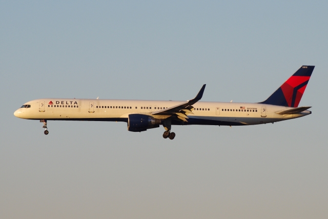 デルタ航空 機材一覧 ボーイング757-300 | FlyTeam(フライチーム)