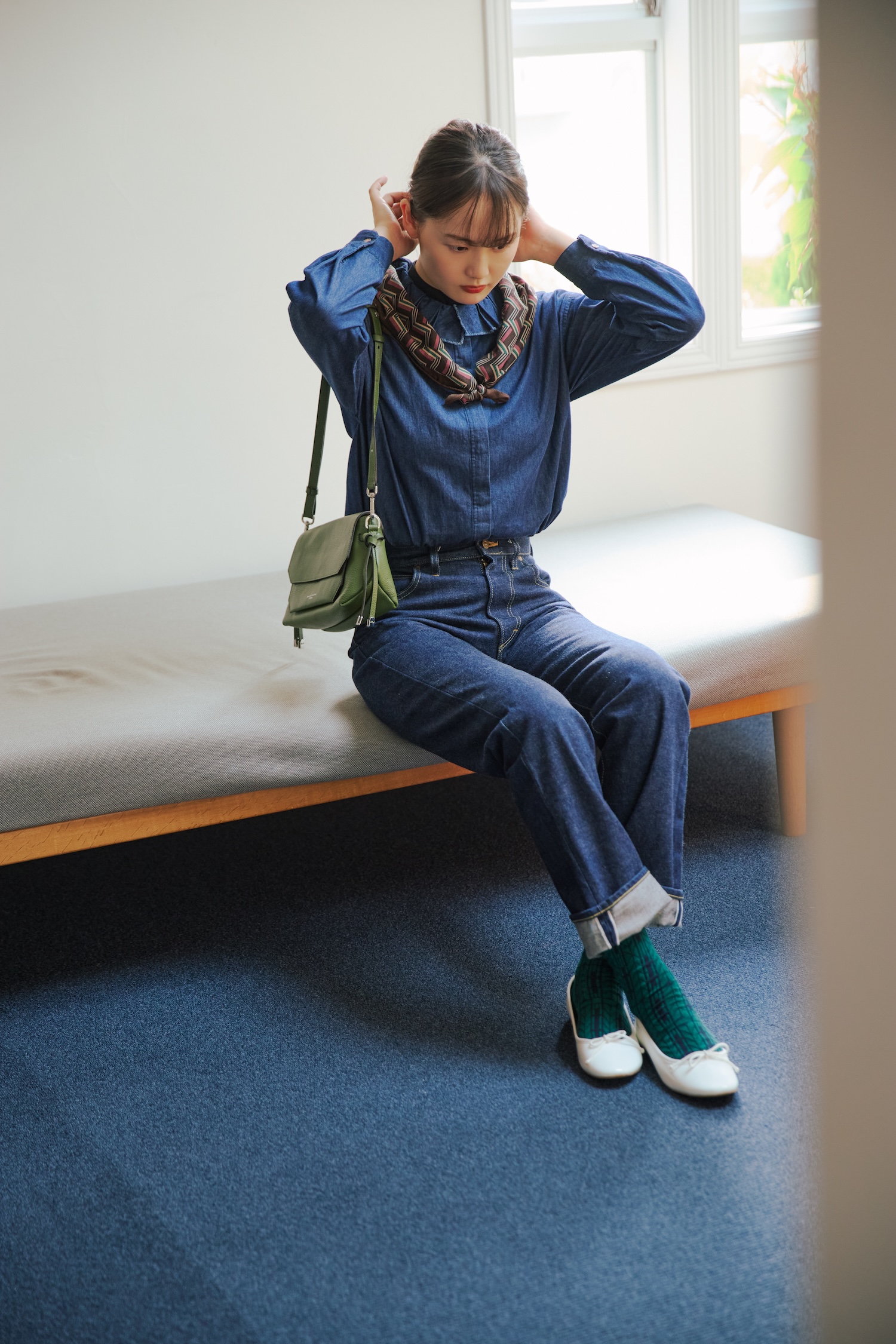 レディなデニムオンデニムスタイルには、《アナトミカ》の名品デニムを