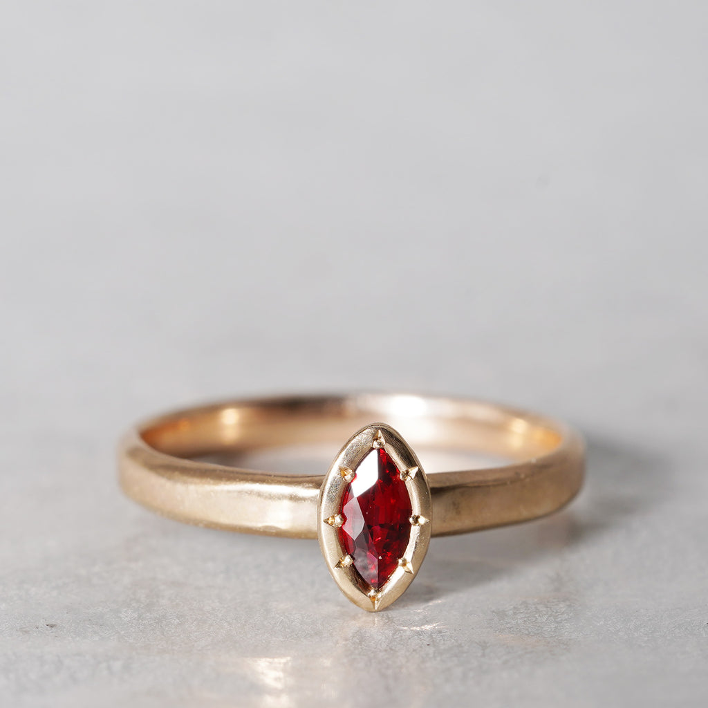 tatsuo nagahata / グリーンガーネットリング (LM7148) – Fuligo