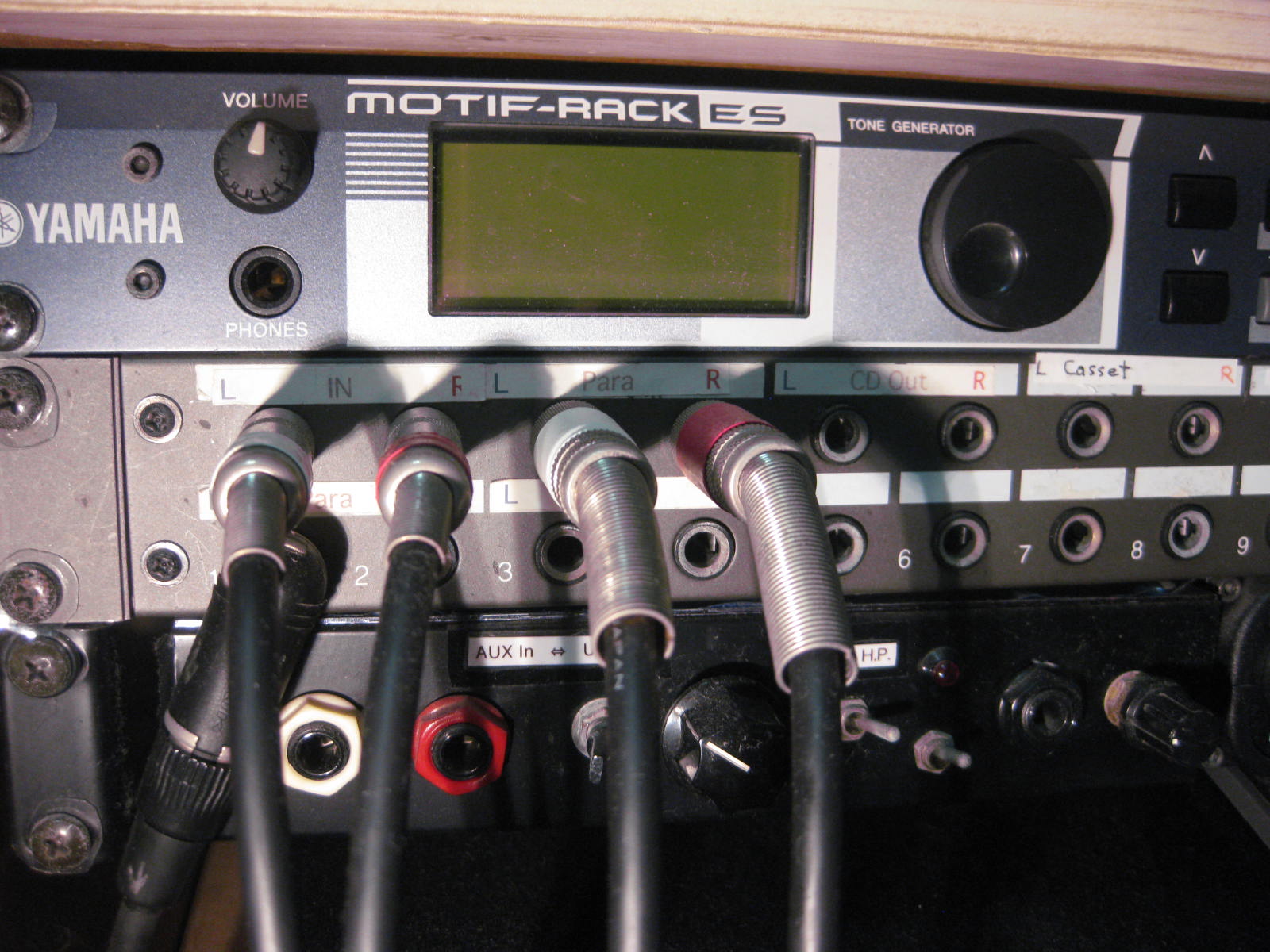 MOTIF-RACK ESの修理 | ガックラ.com