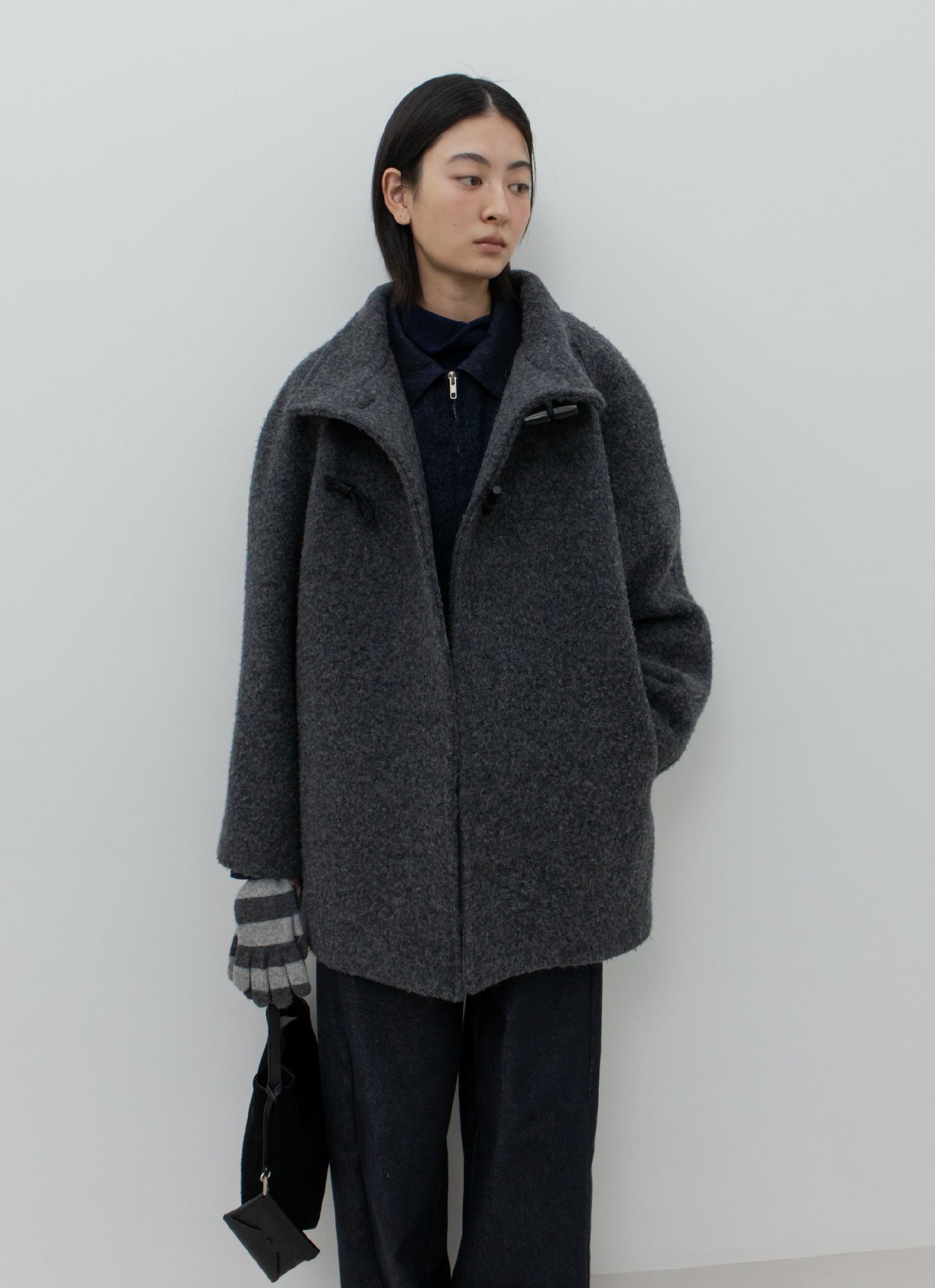 HIGH-NECK TOGGLE COAT