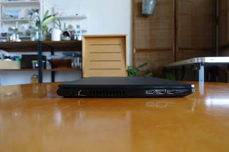 DELL New Inspiron 15 3000-AMD(3565)レビュー:価格重視の人向けの15