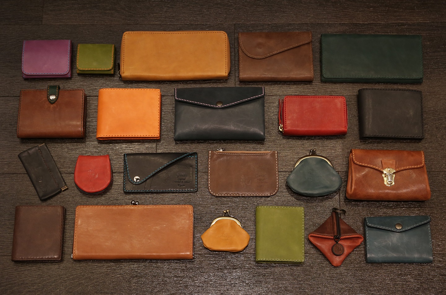 権治 -gonzi-｜京都の革製品制作と革財布・革鞄・革名刺入れ等レザー