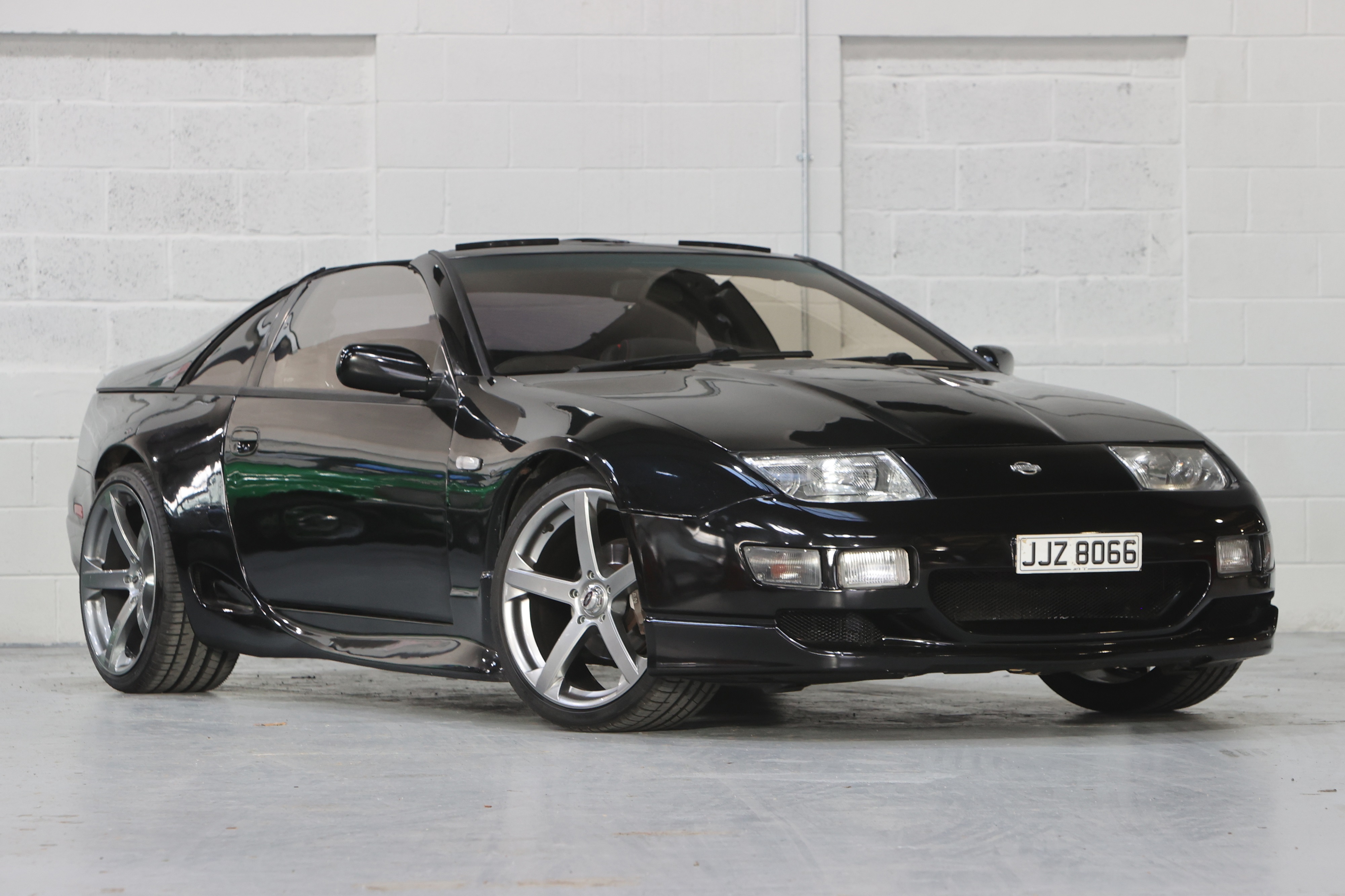 Lot 285 - 1989 Nissan Fairlady