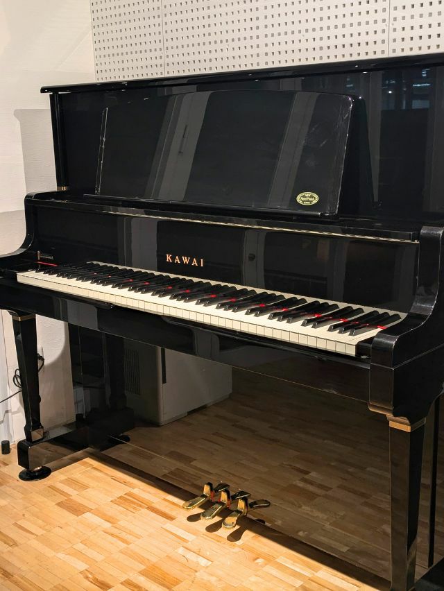 KAWAI（カワイ） K81 中古ピアノ カワイ最高グレードのアップライト