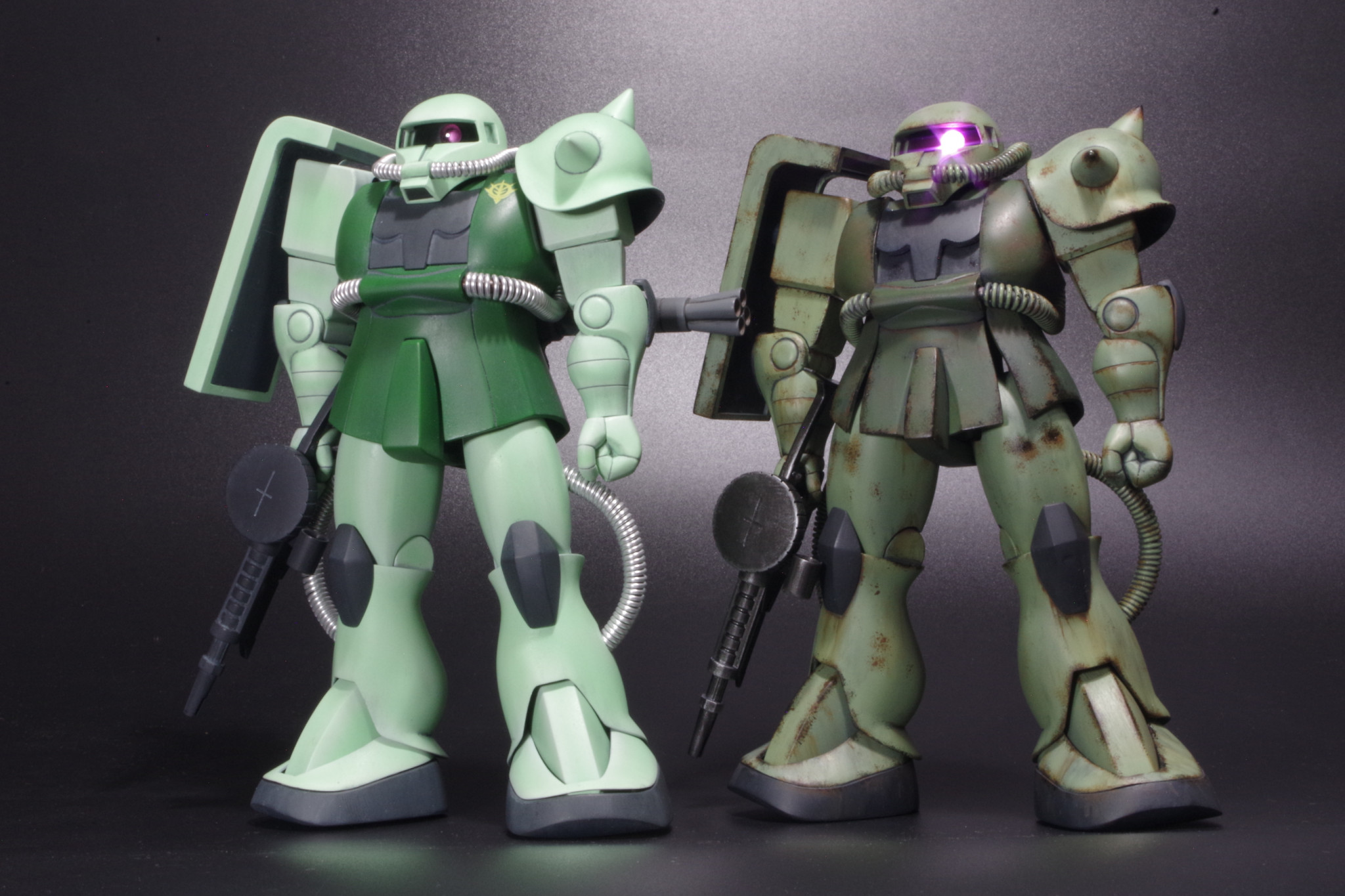 ザク 1/100旧キット 比較｜muramuraさんのガンプラ作品｜GUNSTA