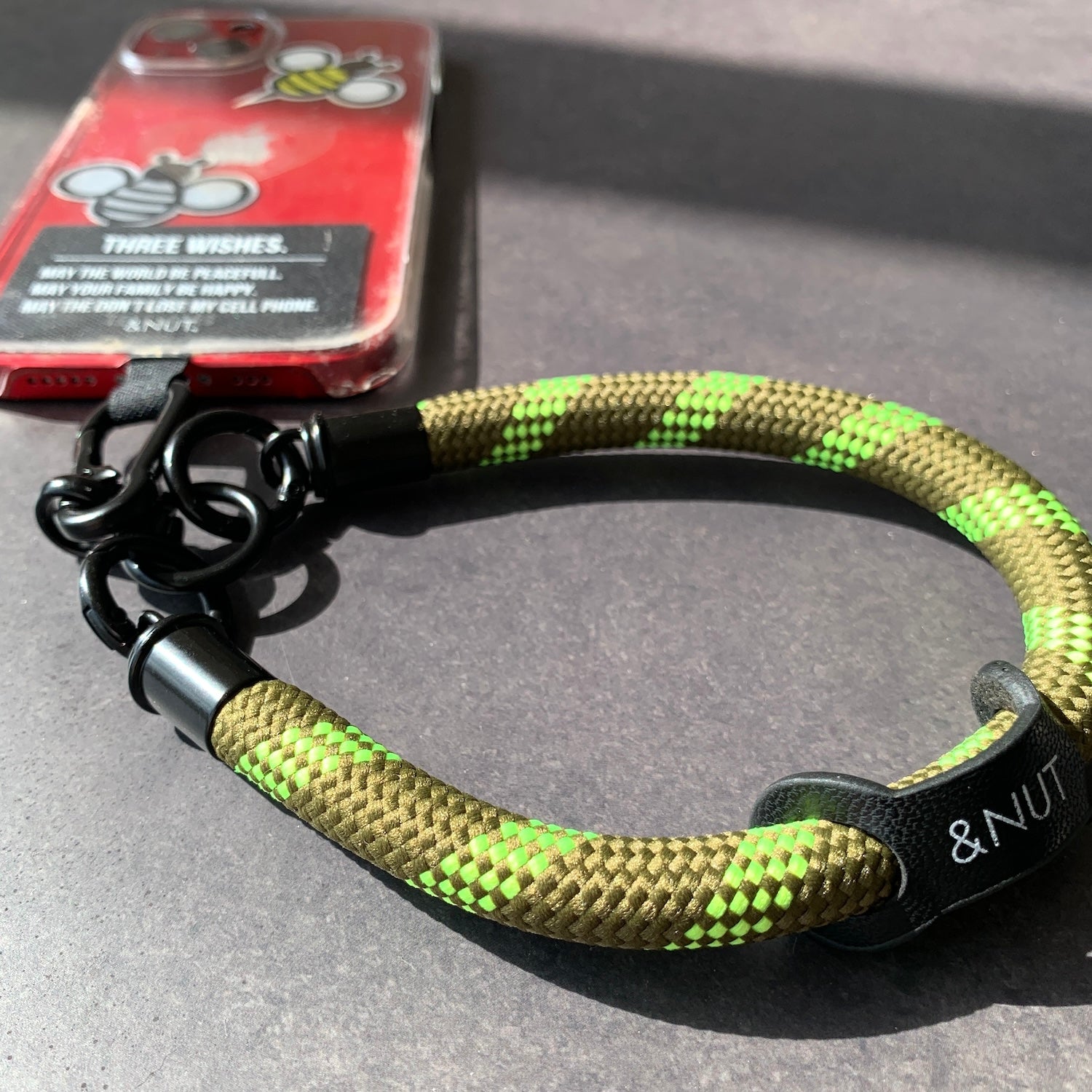 チラ見せリストストラップ – HATCH