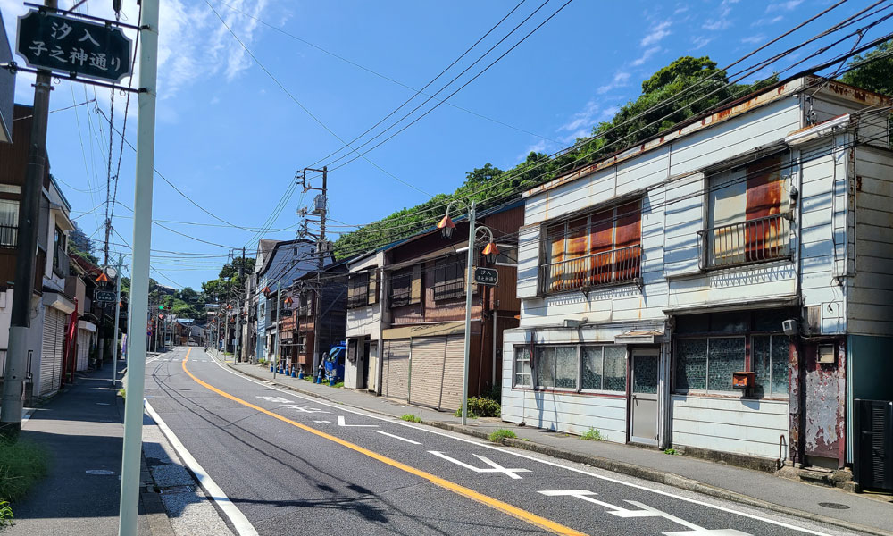 琺瑯看板探検隊が行く（ホーロー看板）