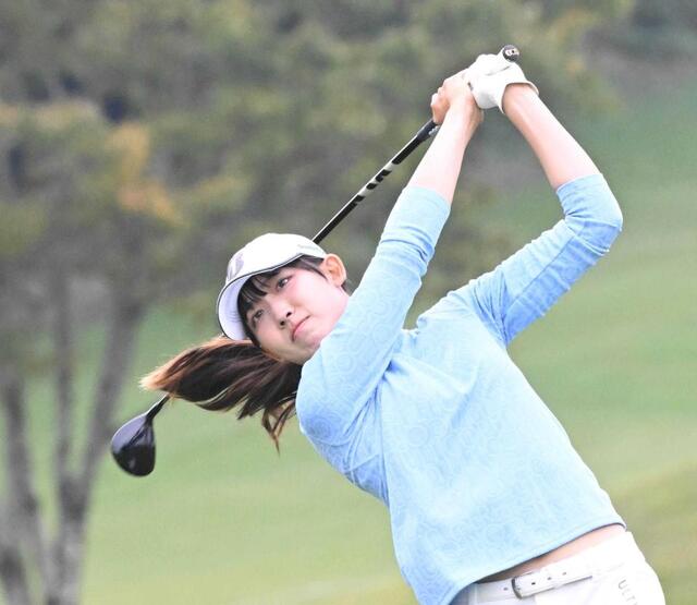 あの咲希ちゃんが小さく見える」とネット困惑 女子ゴルファーがSV