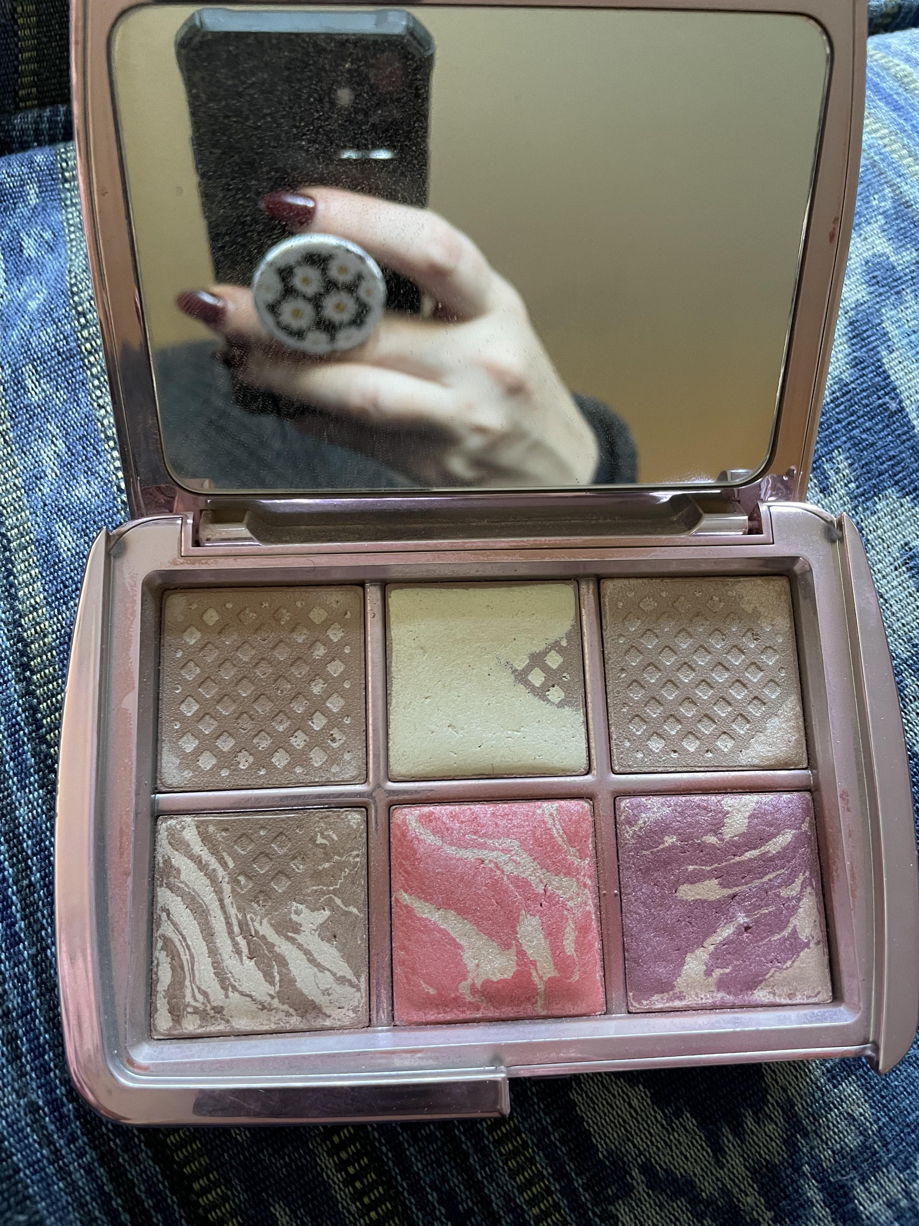 Hourglass Ambient Lighting Edit Volume 4 : r/PanPorn