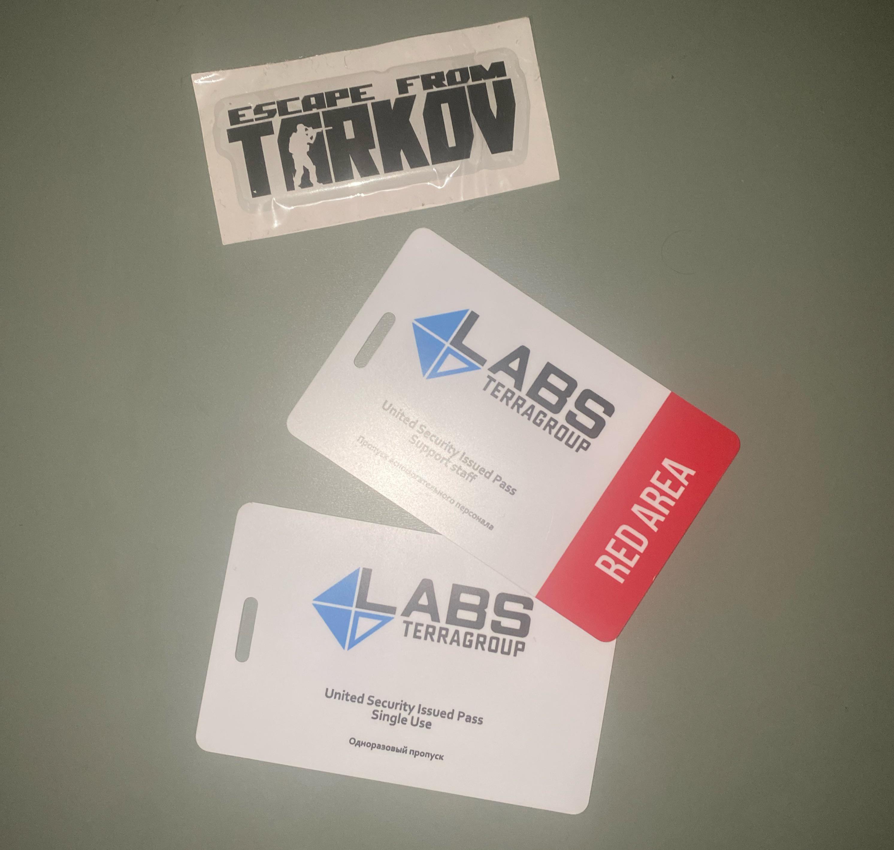 最近EFTグッズストアでキーカードを買ったんだけど、NFCが読み書き