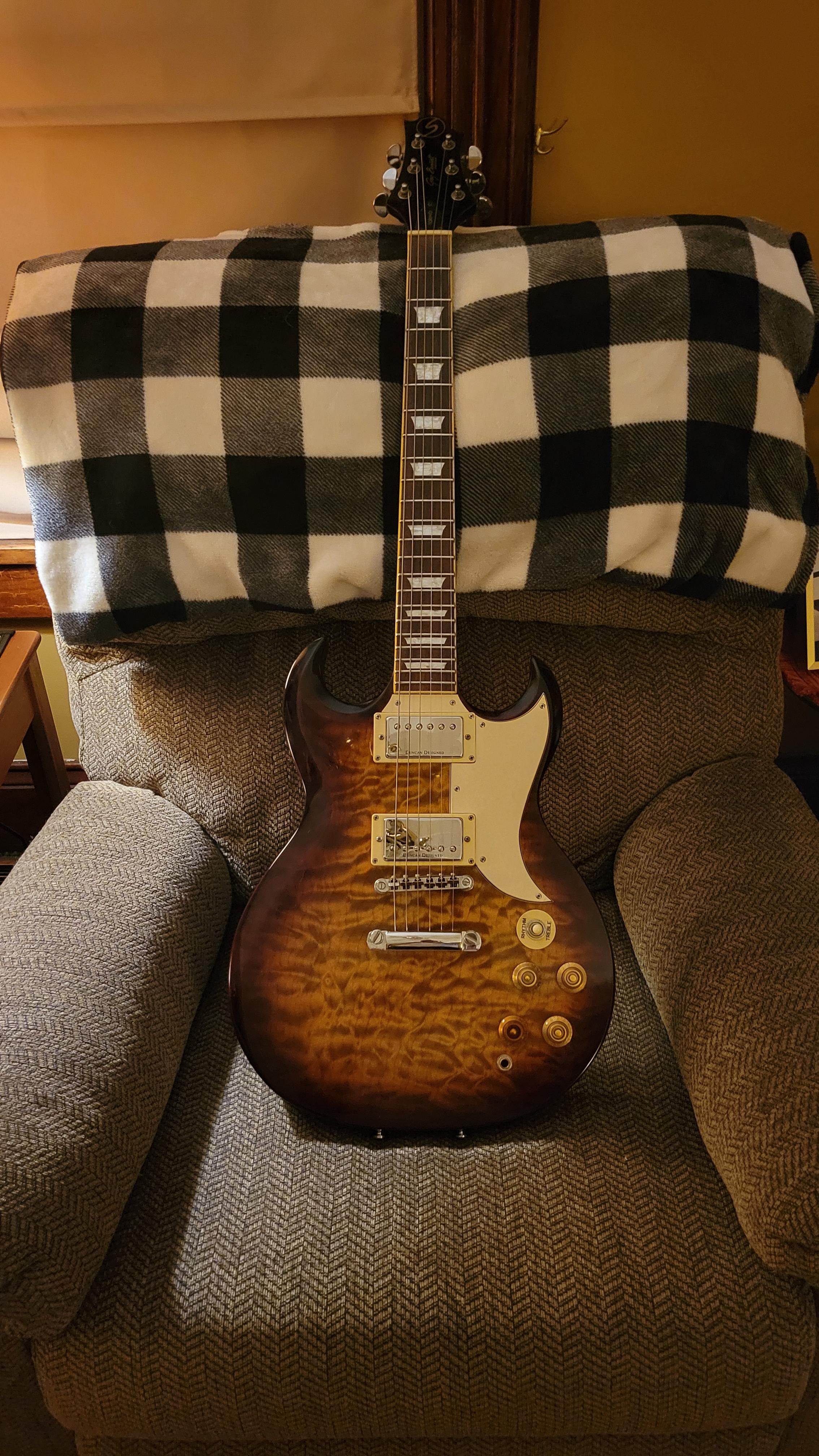 Samick製のGreg Bennett Torino。15年前、初めて手に入れたまともな