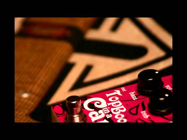 Menatone Top Boost in a Can Guitar Pedal - YouTube