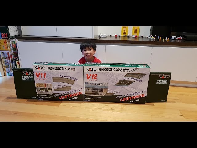 Nゲージ KATO V11 + V12 複線立体交差セット Long Straight Figure-8