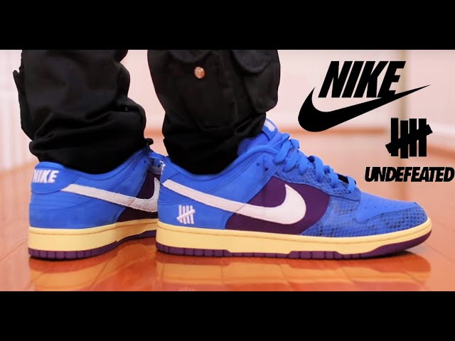 NIKE DUNK LOW x UNDEFEATED 