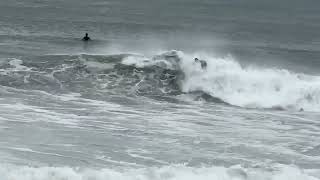 上田純子のウラナミ『台風22号リポ！頭半〜ダブルの怪物波から一転
