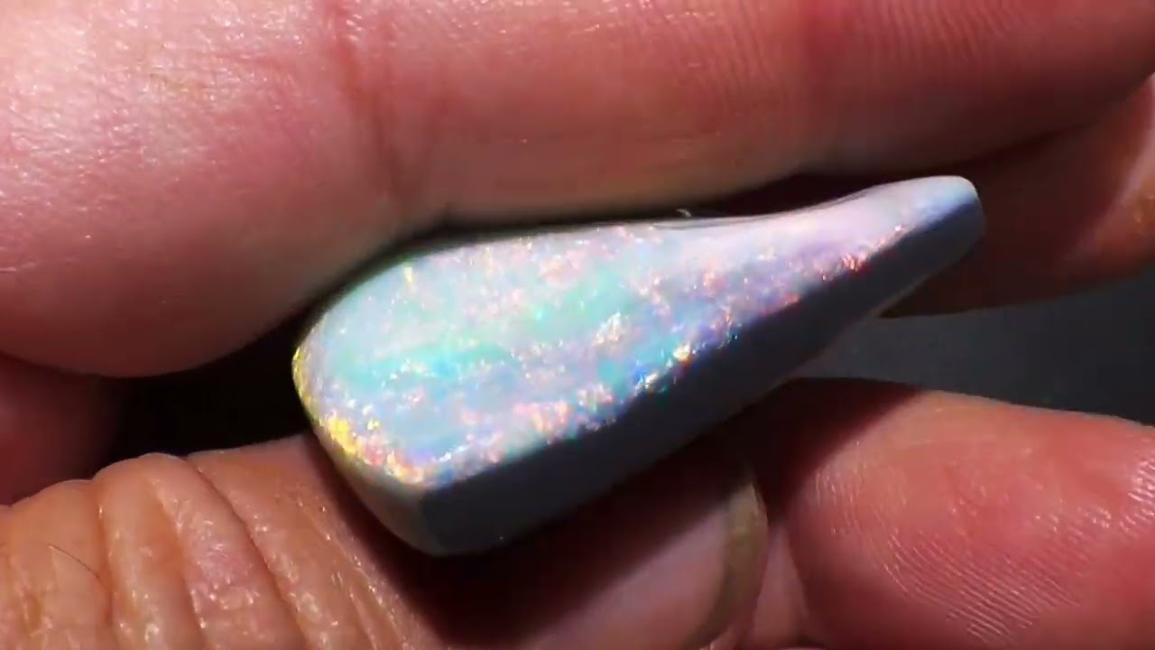 ブラックオパール 49.8ct - オパール専門店 Flashfire-Opals-Japan