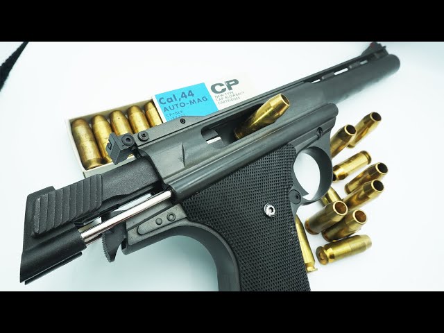A nostalgic, out-of-print model gun! MGC Heavy Weight 44 Auto Mag