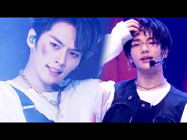 Stray Kids - Double Knot [Music Bank Ep 999] - YouTube