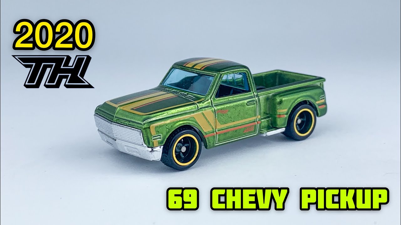 HOT WHEELS 2020 Super Treasure Hunt - '69 Chevy Pickup - L Case