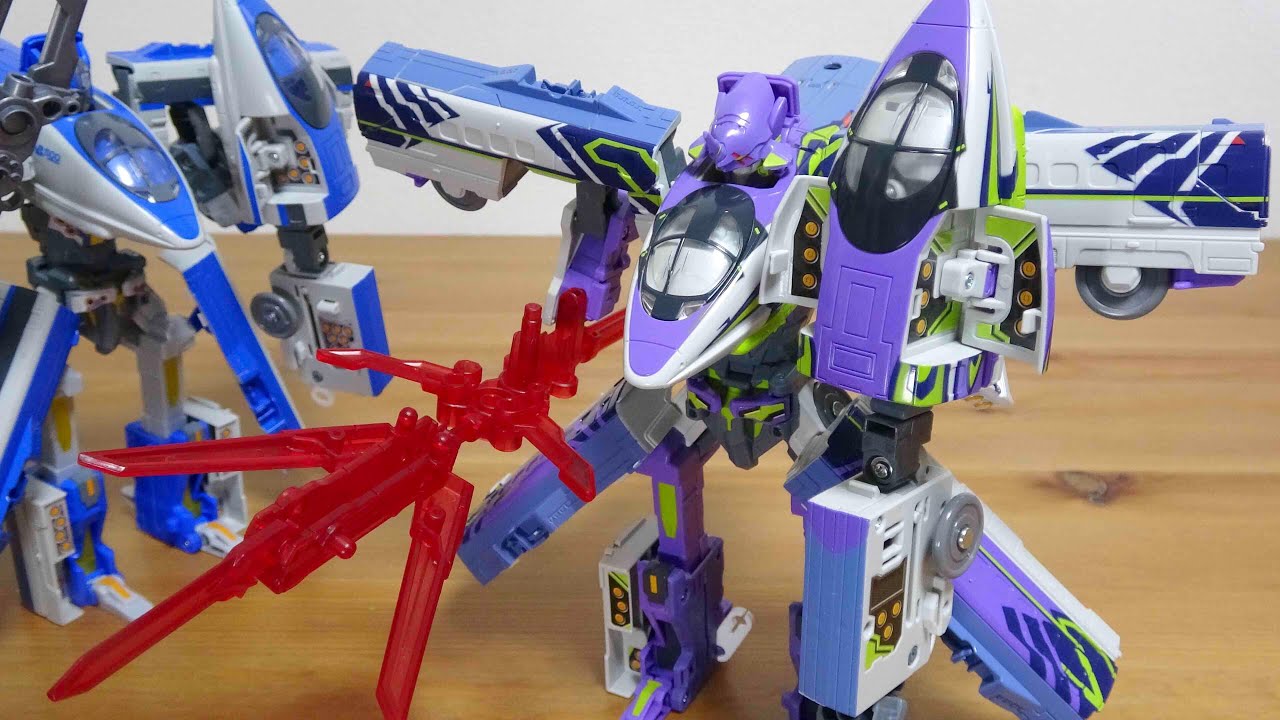 Shinkalion 500 TYPE EVA is finally here! The Evangelion-style 500