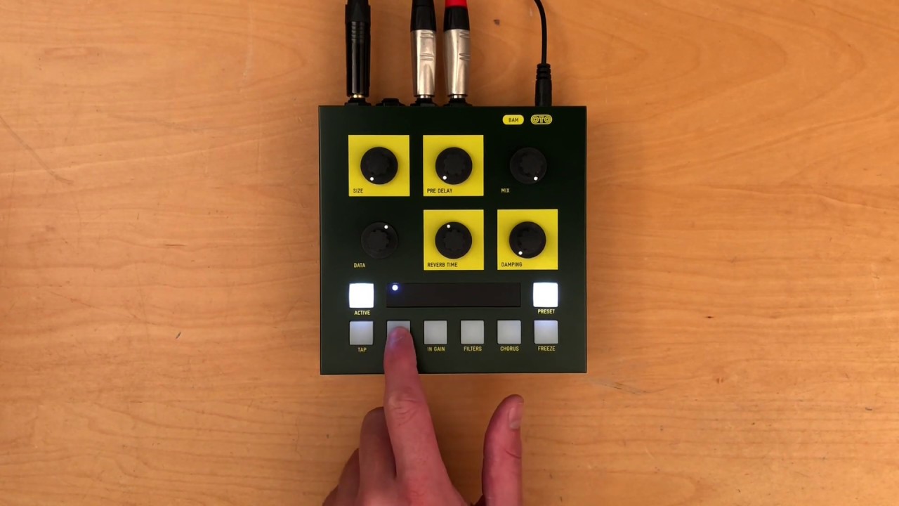 OTO BAM Reverb on SH101 :: Aphex Riff - YouTube