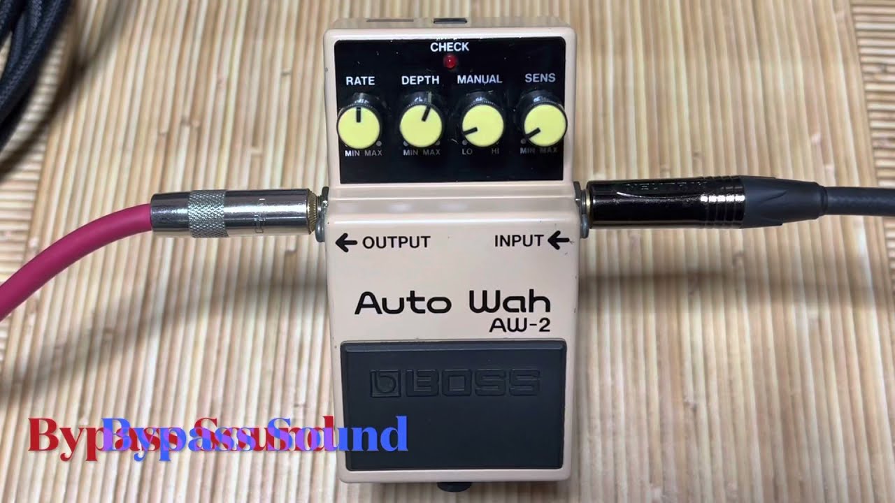 BOSS AW-2 Auto Wah First Year - 1991 - YouTube