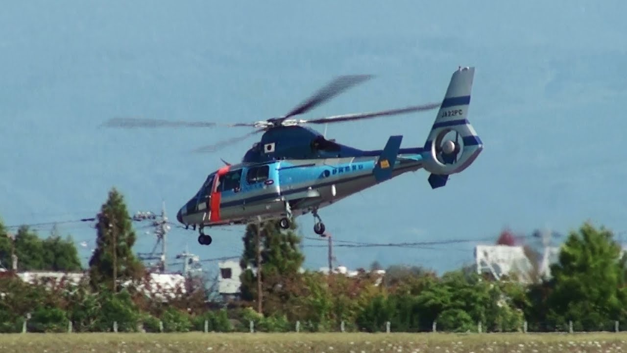 静岡県警ヘリ Eurocopter AS365N3 JA22PC TAKE-OFF TOYAMA Airport