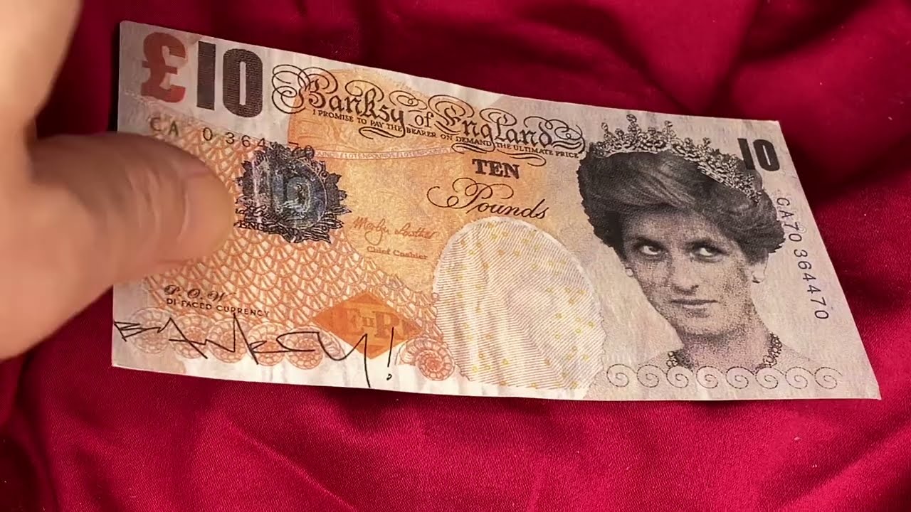 Unboxing…? Banksy Di-Faced Tenner - Ten Pound Note Street Art