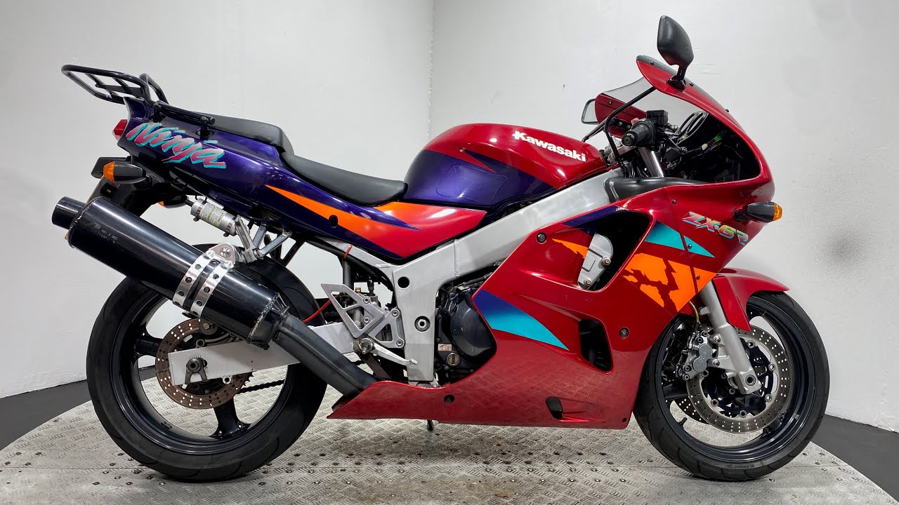 KAWASAKI ZX6R 1996 30K WALK AROUND / RUNNING VIDEO - YouTube