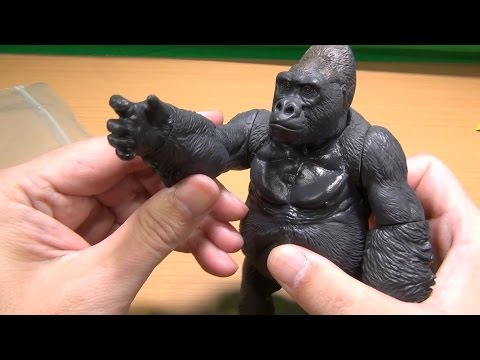 Wow! This is a nice gorilla soft vinyl figure from Kaiyodo - YouTube