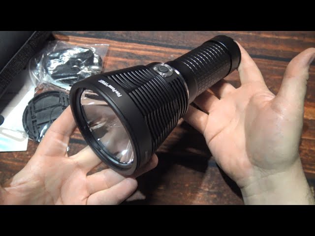 Fire-Foxes FF5GT HID Flashlight Review! - YouTube