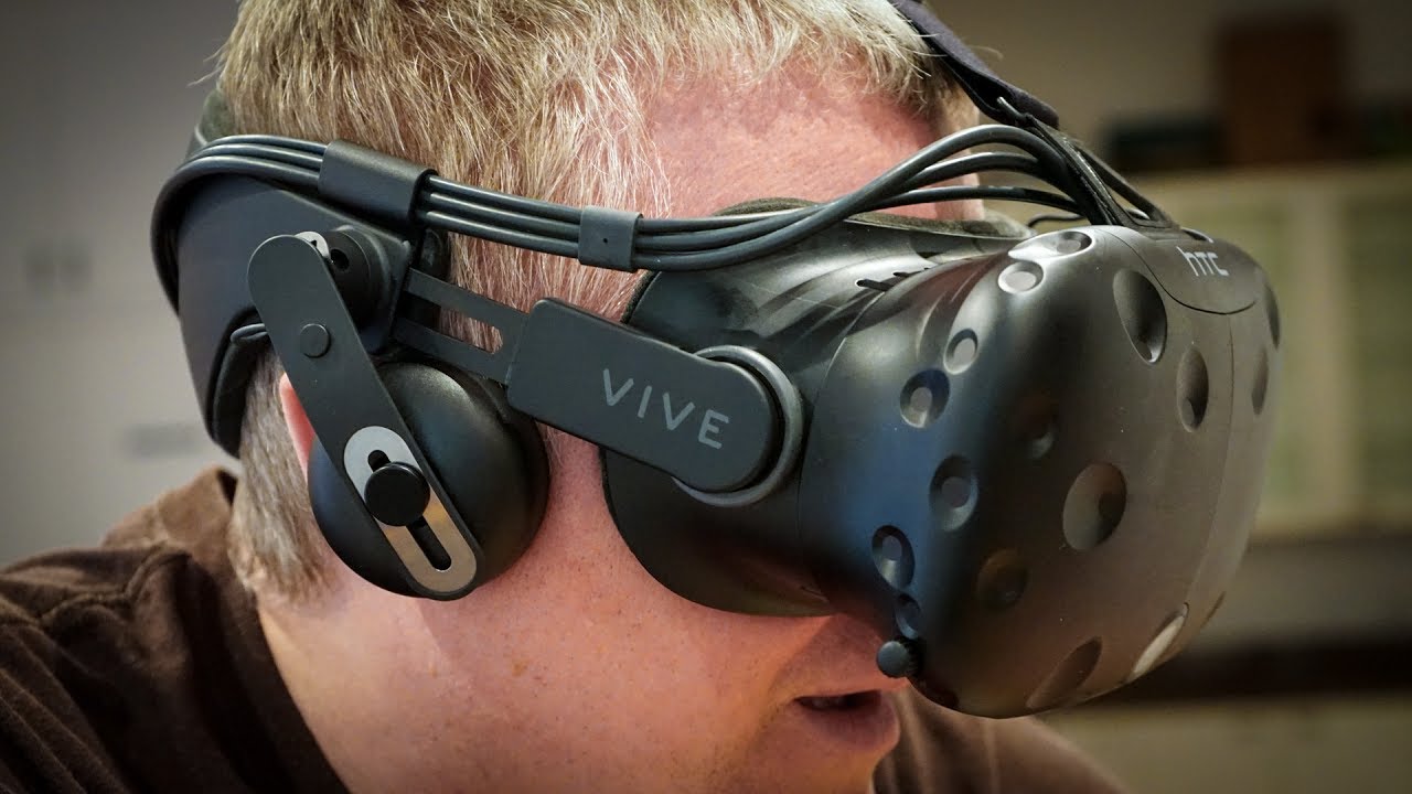 Tested: HTC Vive Deluxe Audio Strap - YouTube