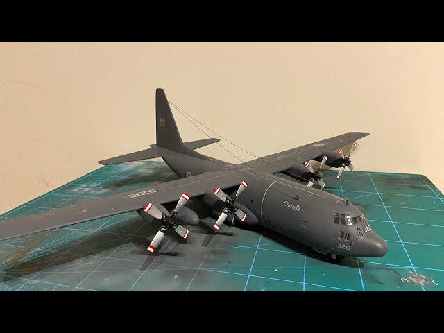 1/72 Italeri c-130E/H Hercules (Canadian C-130) - YouTube