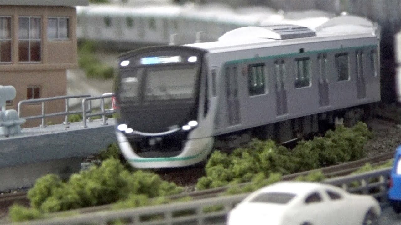Nゲージ グリーンマックス 東急田園都市線2020系 走行動画 - YouTube