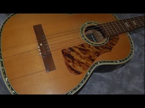 MOST BEAUTIFUL VINTAGE GUITAR (YAMAHA DYNAMIC GUITAR NO.8) - YouTube