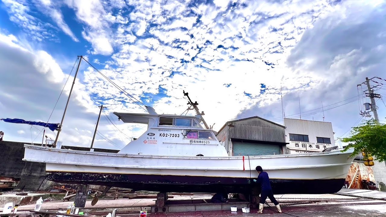 SSボート50ft】1年半ぶりの漁船ドック汚れは！？ 美来丸 - YouTube