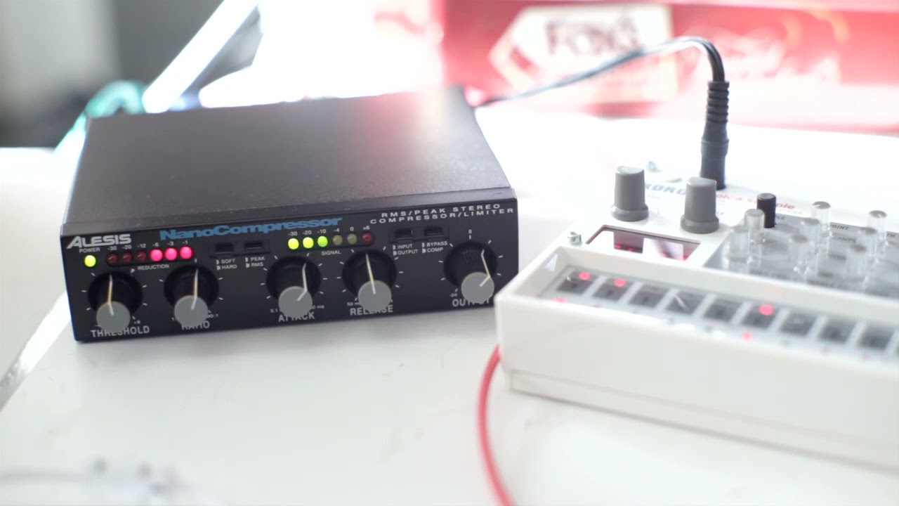 Alesis NanoCompressor: RMS, Peak, Sidechain - YouTube