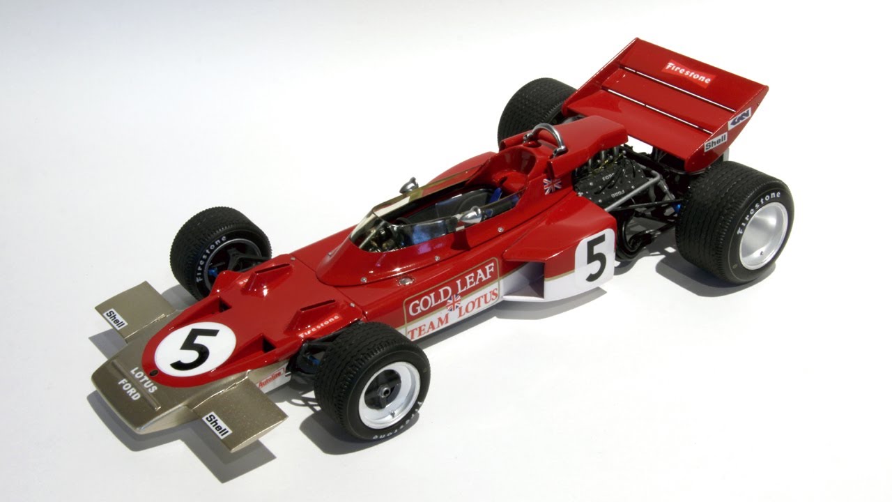 Building the 1:20 Ebbro Lotus 72C - YouTube