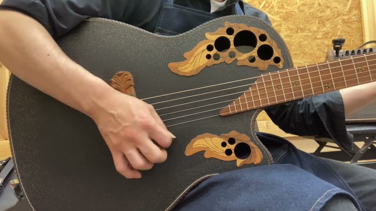 1993年製Ovation Super Adamas 1587-5 - YouTube