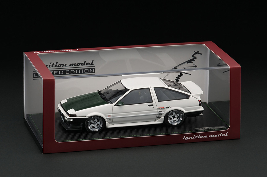 IG1296 1/18 Toyota Sprinter Trueno (AE86) 3Door TK-Street Ver