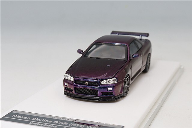 海外並行品 MOTORHELIX 1/64 日産 スカイライン GT-R (R34