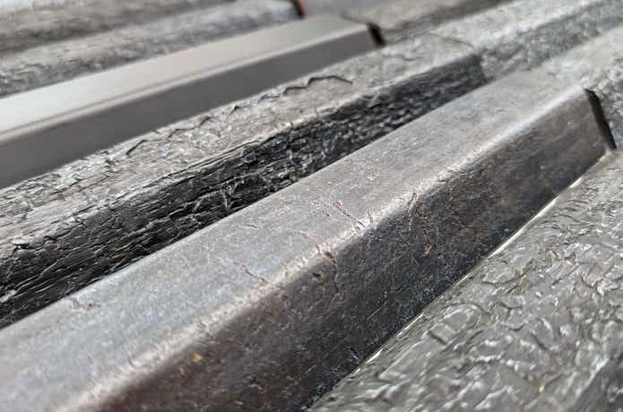 え？触っても熱くない！？】TheArth（ざぁ～ッス）が手がける薪型LED