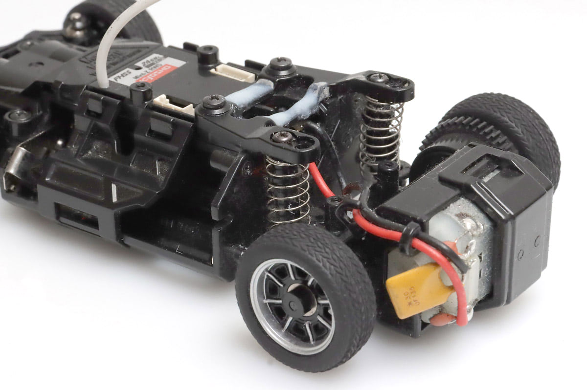 第6.5回 京商ミニッツで遊べ！「ロータス・ボディを改造？」【ラジコン