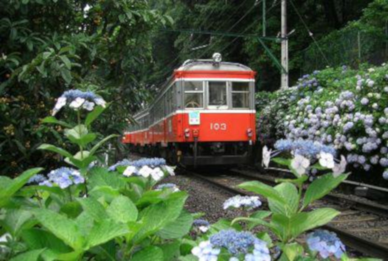 箱根登山鉄道最後の「吊り掛け」が引退、103-107編成が7月ラストラン