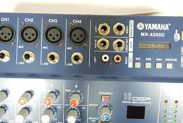 3466346645_w640_h2048_screensh