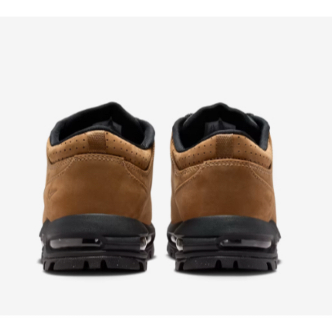 NIKE - Nike Air Max Goadome Low SP Taupeの通販 by