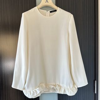 YOKO CHAN - 武井咲着用 YOKO CHAN フレアスリーブ ブラウスの通販 by